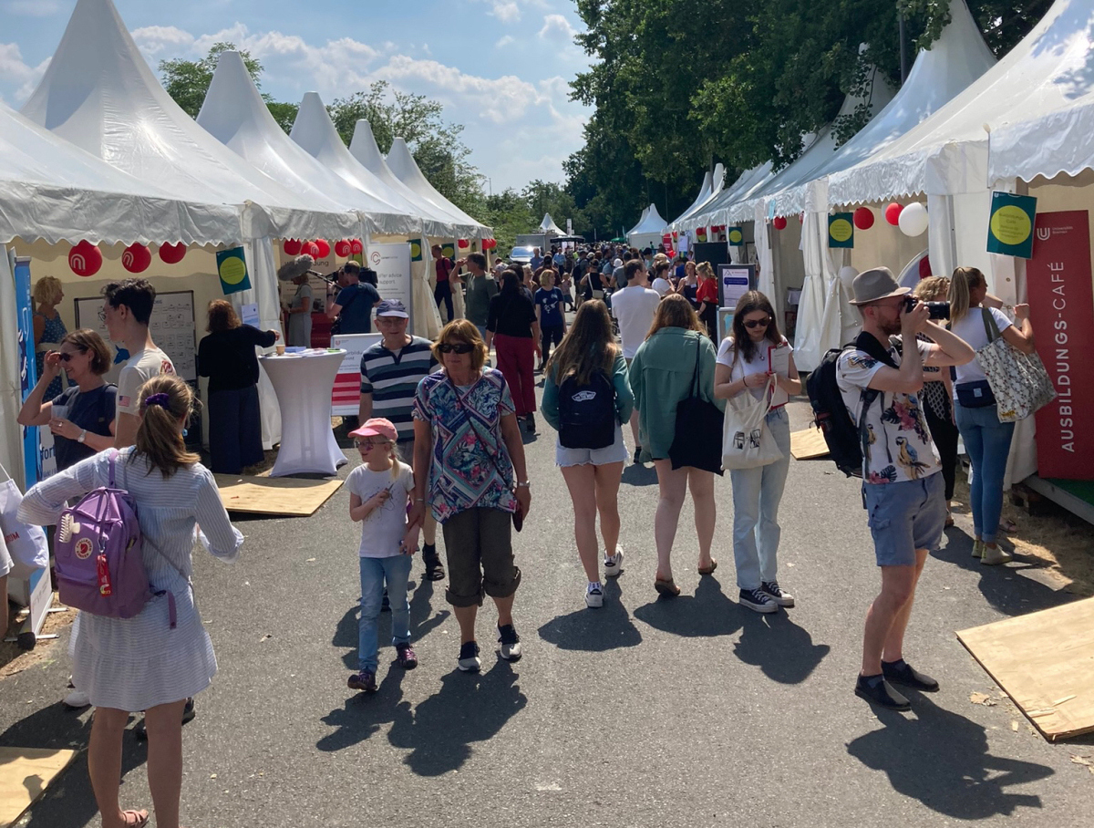 Pagodenstraße auf dem Open Campus