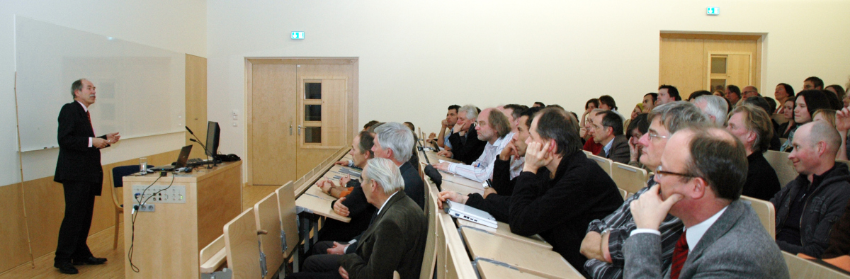 Prof. t Hooft im Max-Planck-Hörsaal