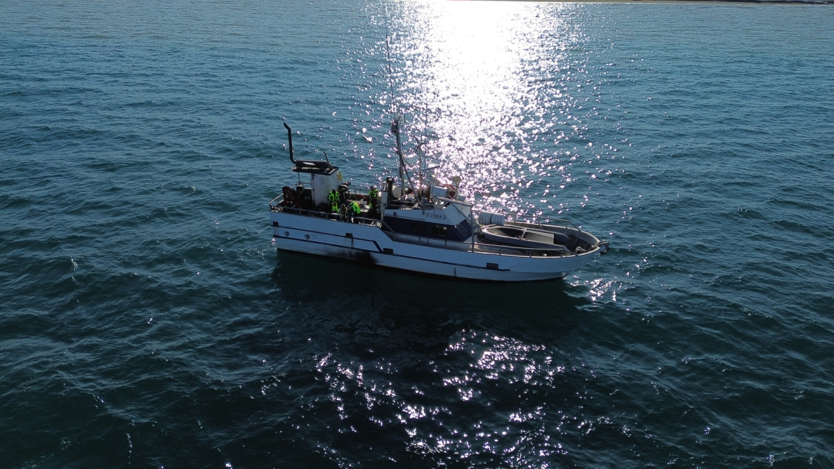 MS Farm in March crew, while sampling on station 5 in Isfjorden, Svalbard. Picture by Dr. Katrin Knittel.