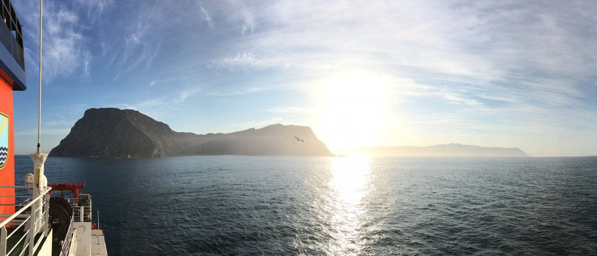 View of the Paracas peninsula from the research ship. Here Thioglobus perditus thrive before being flushed further out into the open ocean. (Photo: Gaute Lavik, MPIMM)