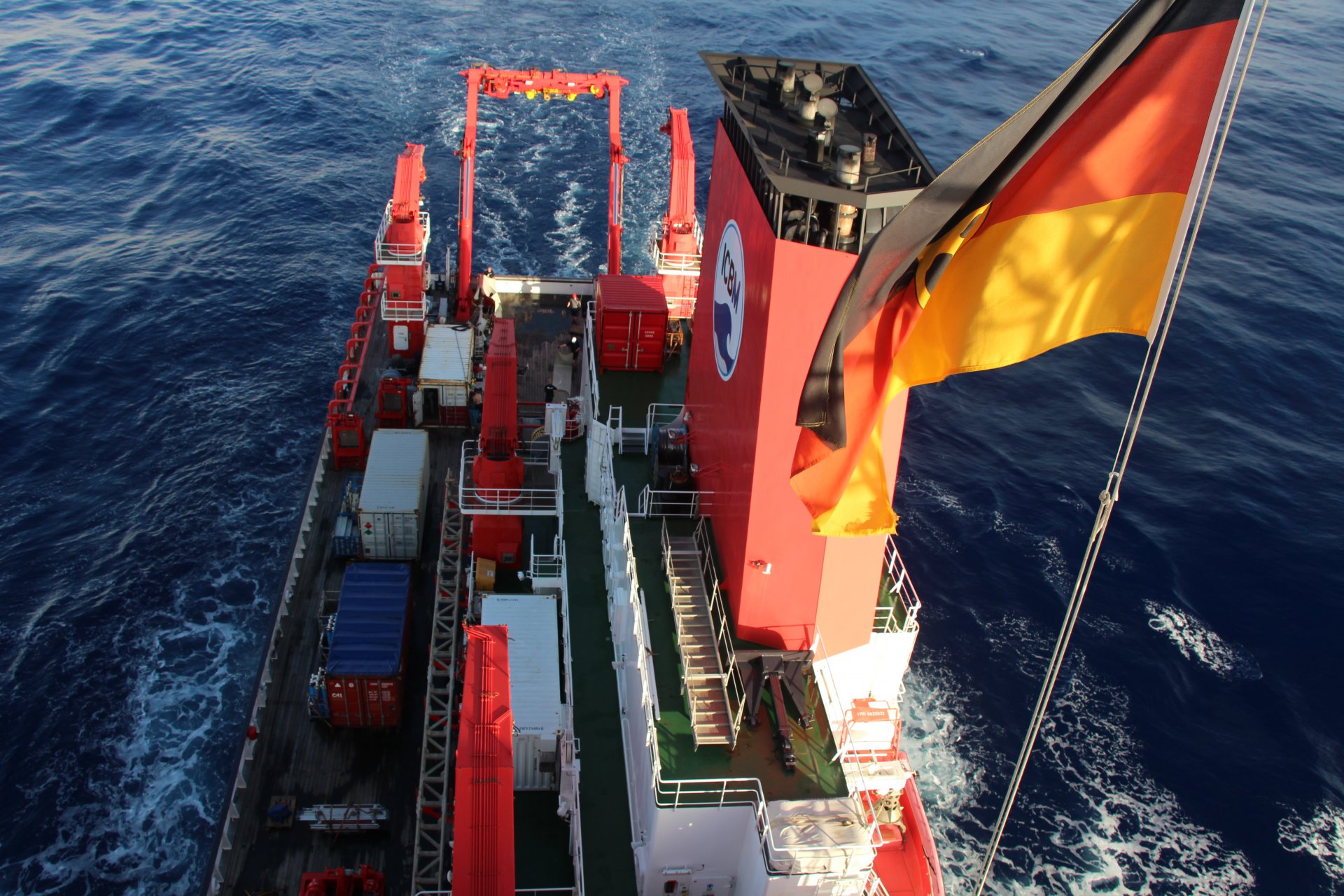 View on research vessel SONNE from the mast View on research vessel SONNE from the mast