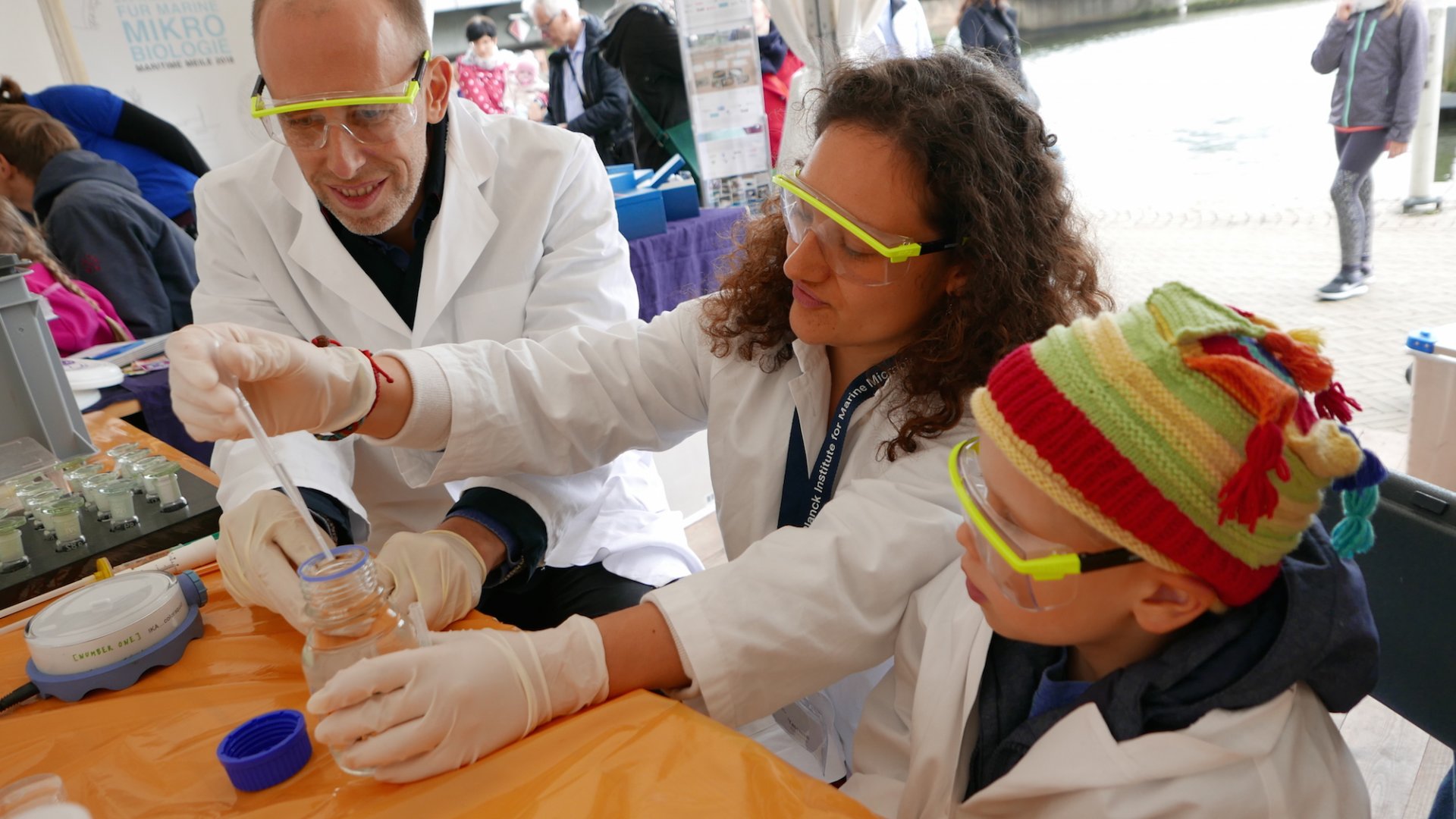 Maritime Meile 2018 (© Max-Planck-Institut für Marine Mikrobiologie) Maritime Meile 2018 (© Max-Planck-Institut für Marine Mikrobiologie)