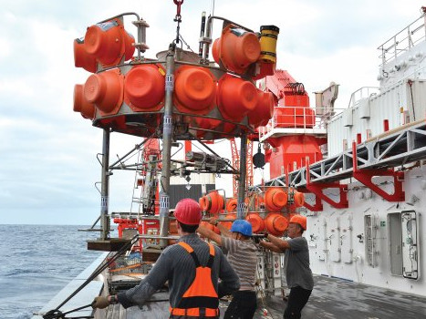 Lander (©Max-Planck-Institut für Marine Mikrobiologie, M. Schulz) Lander (©Max-Planck-Institut für Marine Mikrobiologie, M. Schulz)