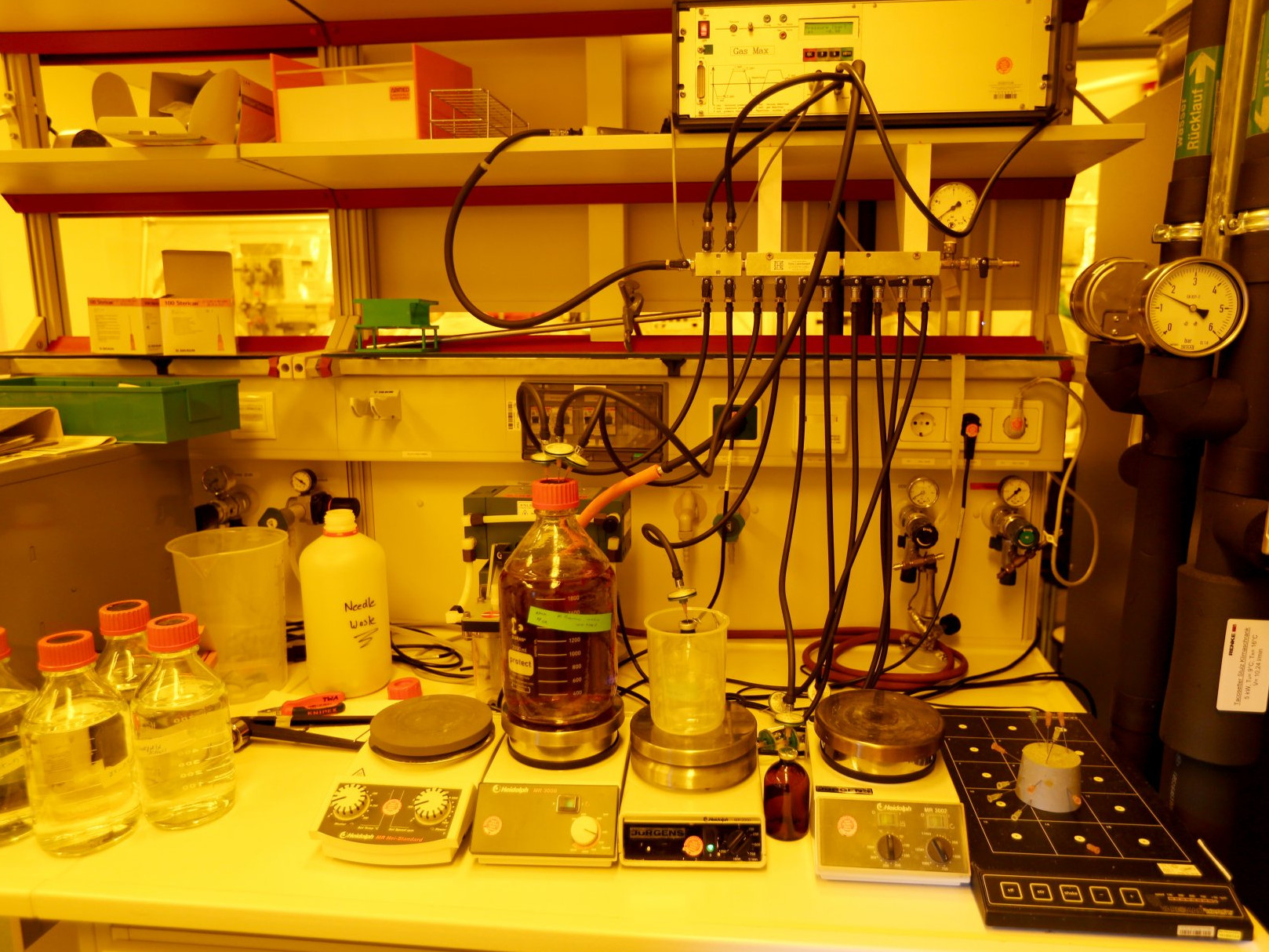 Automatisierter Gasaustauscher "GasMax" (©Max-Planck-Institut für Marine Mikrobiologie, K. Matthes)